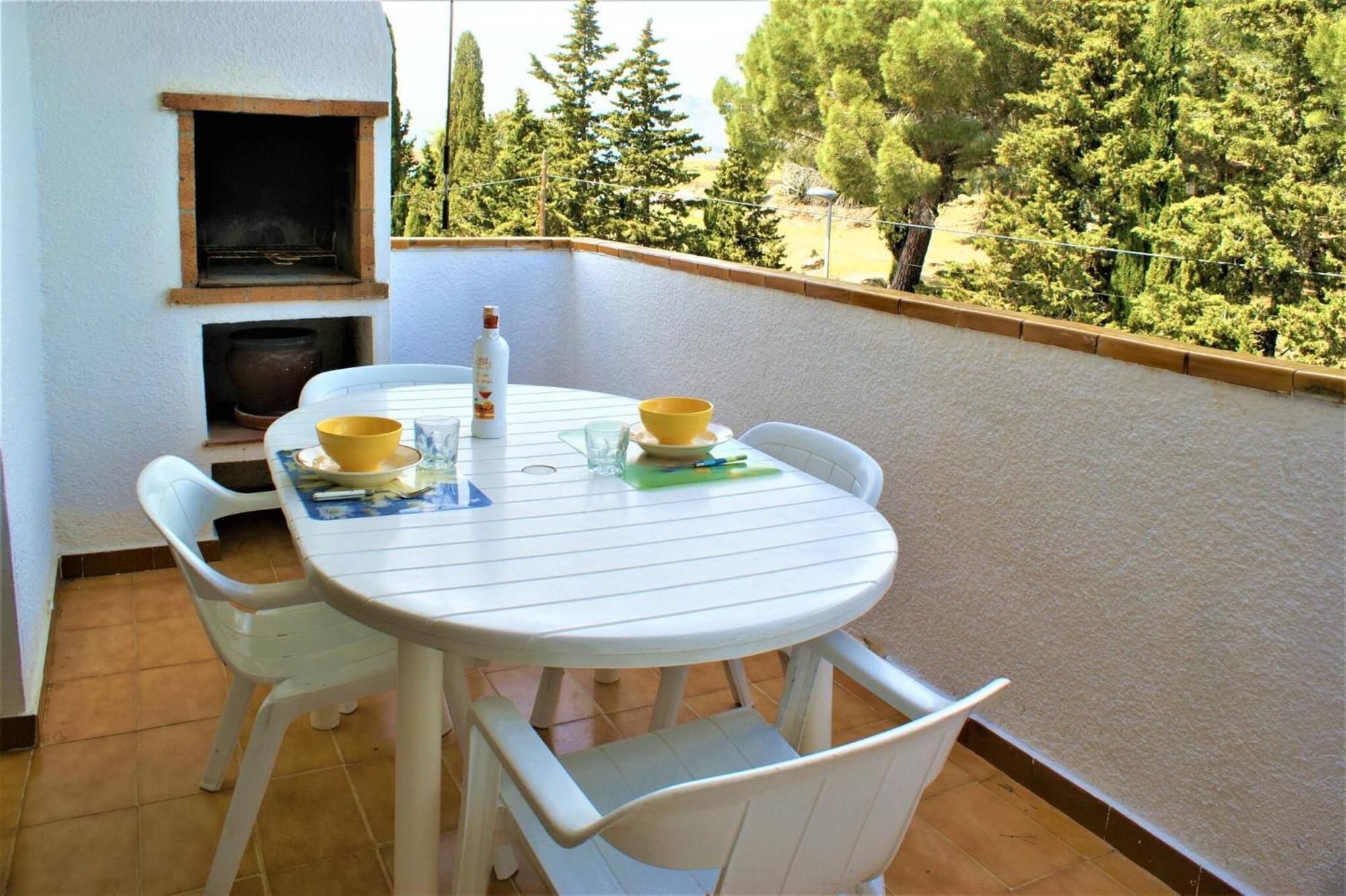 Apartamento En Roses Parking Y Piscina Comunitaria Екстериор снимка
