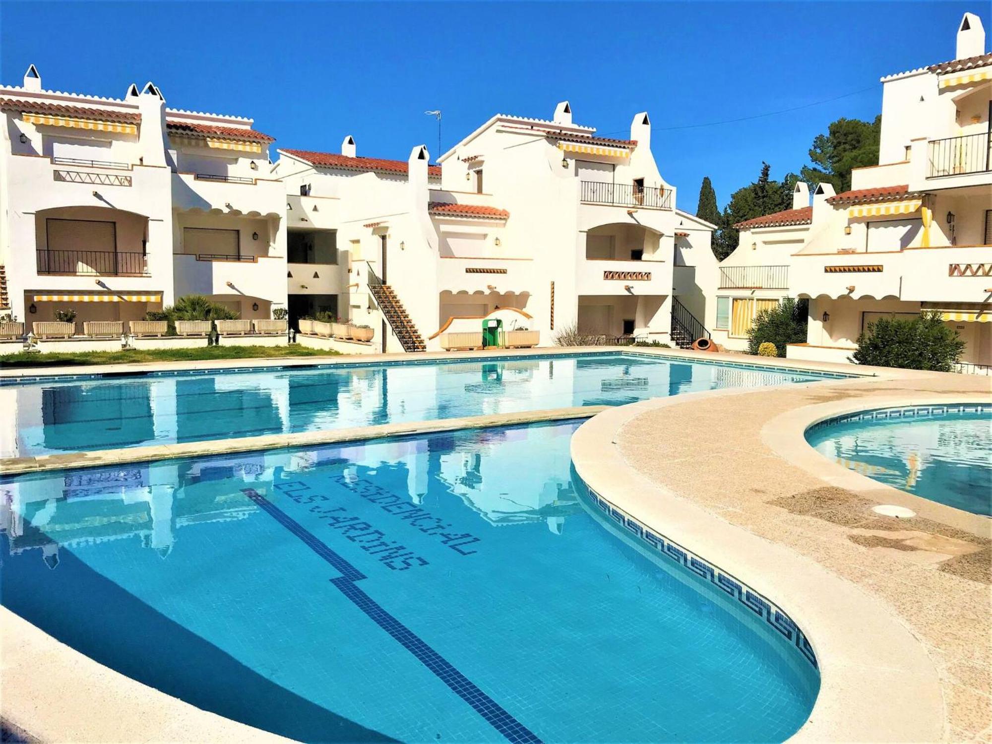 Apartamento En Roses Parking Y Piscina Comunitaria Екстериор снимка