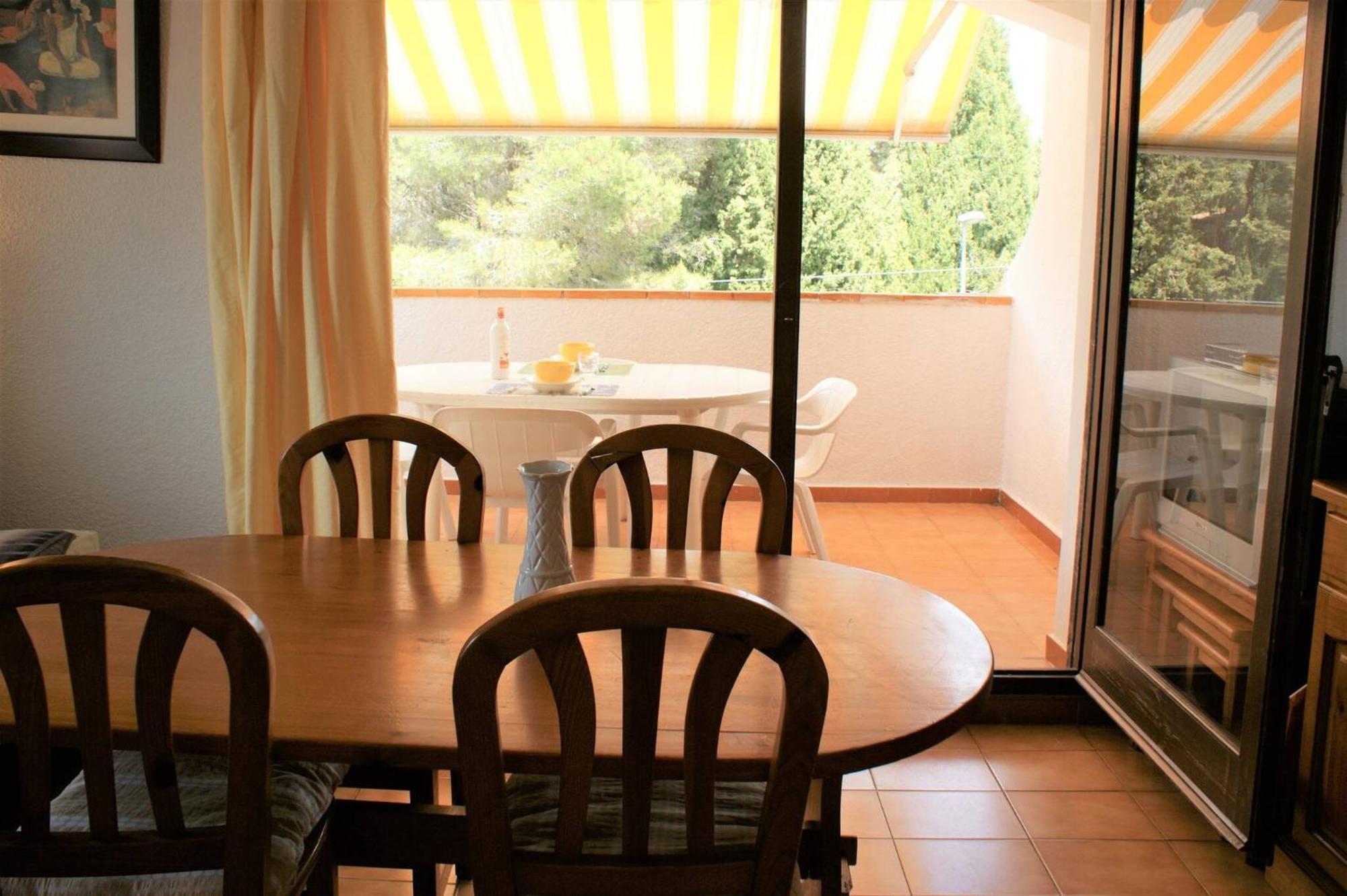Apartamento En Roses Parking Y Piscina Comunitaria Екстериор снимка